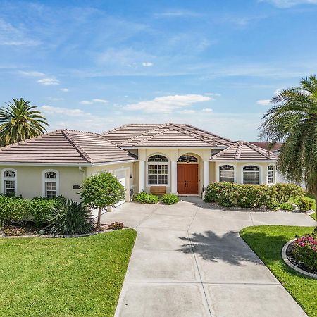 Villa-Haze, Lots Of Privacy, Solar & Electric Heated Pool And Spa Cape Coral Exterior photo